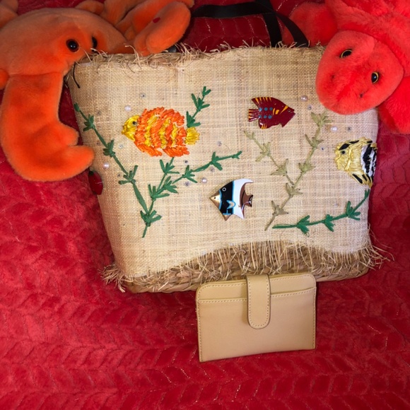 Awesome Hype Tropical Fish straw bag with card holder - Picture 3 of 4